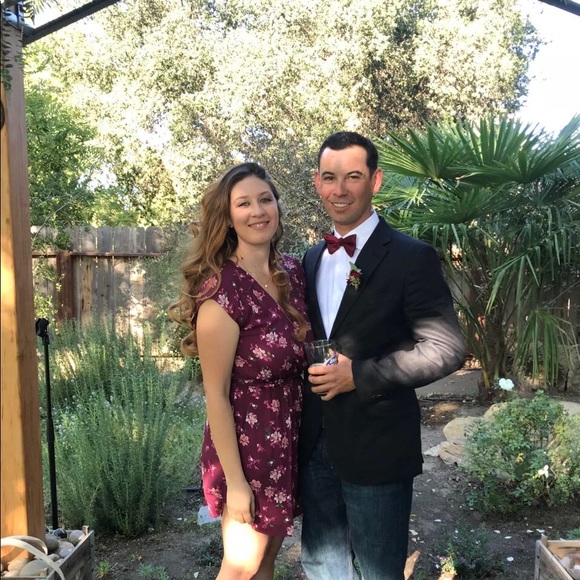 Meet your Posher, Gabby - Picture 2 of 2